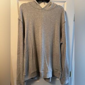 Vuori Men’s lightweight hoodie XXL